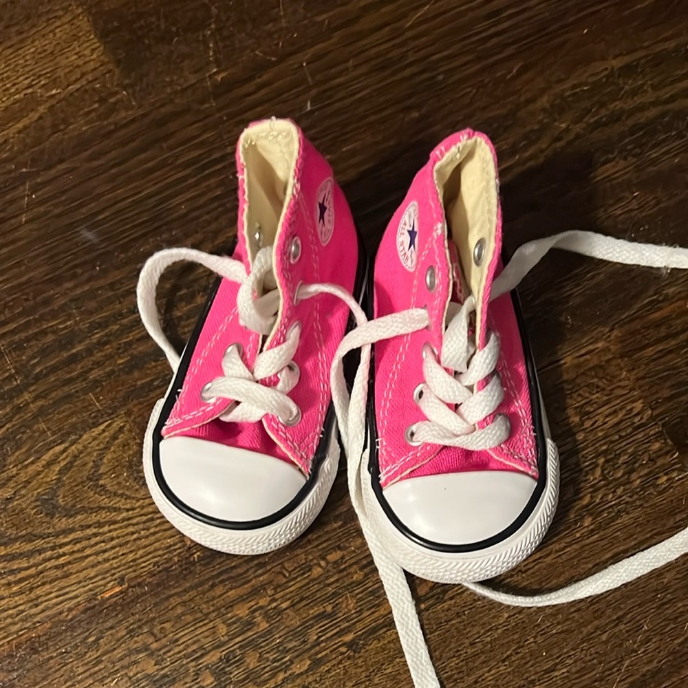 Converse Kids Sneakers in Pink and White